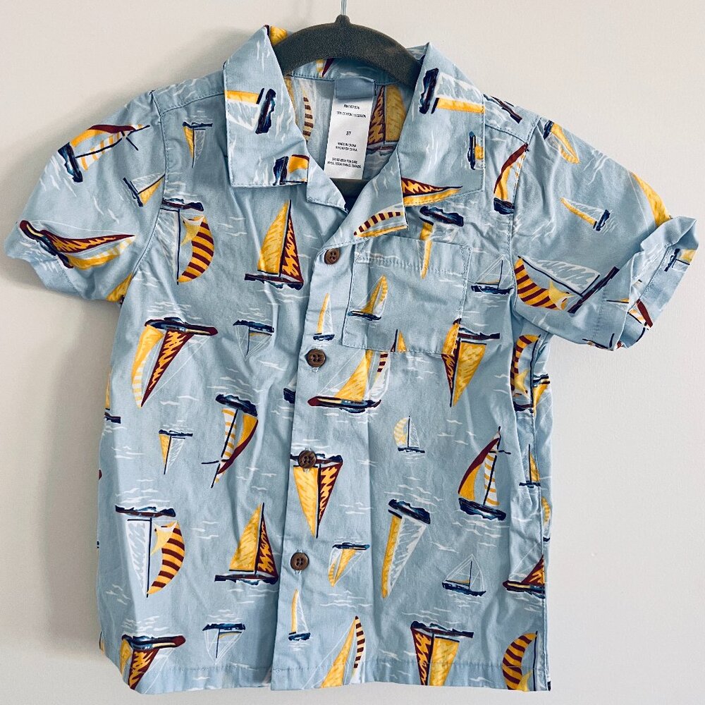 NEW - NEVER WORN - LITTLE LAD - summer shirt - sail boats - 3T